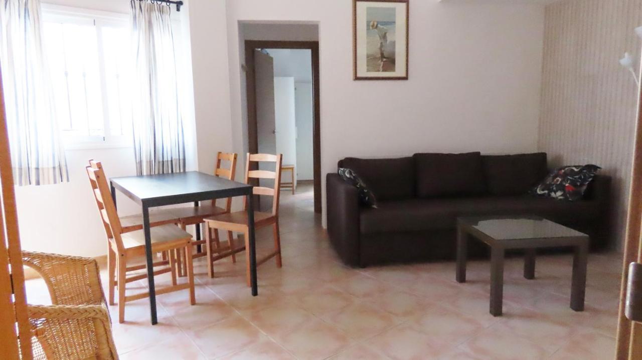 Apartamentos Nerjaluna Kültér fotó